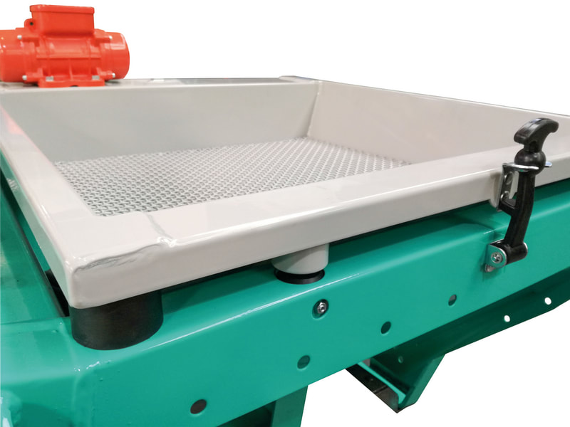 Step-Up 120 Rotor / Stator Pump: Material Grate with Vibrator